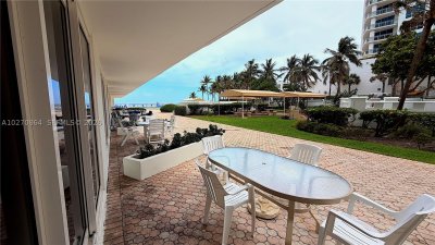 Aluguel de apartamento no Alexander Towers 104
