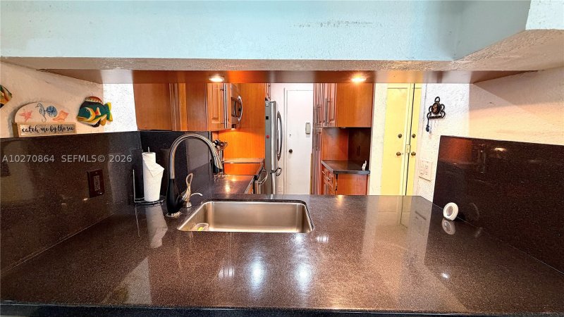Apartment for rent at Alexander Towers 104
