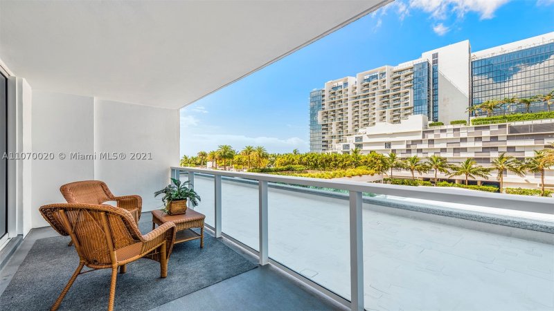 Alquiler de apartamento en Roney Palace 301