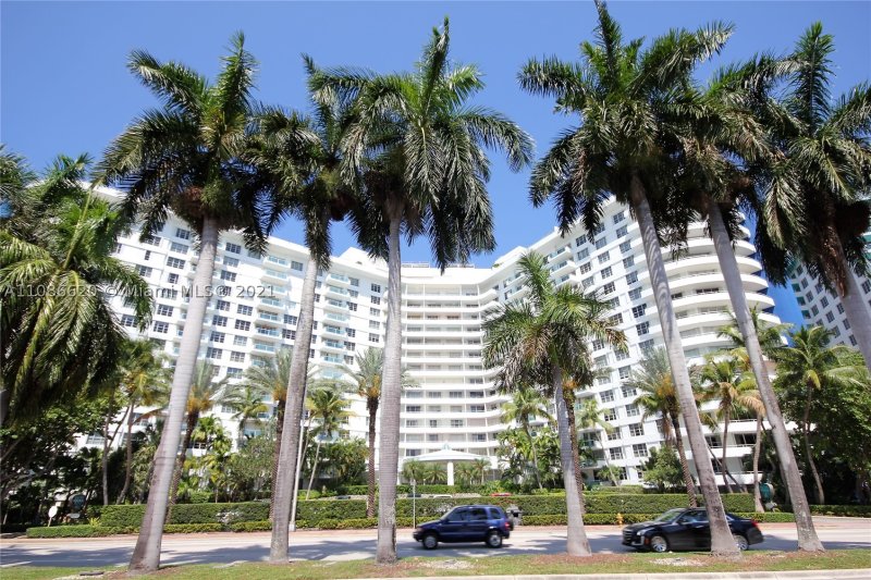 Apartment for rent at Seacoast 5151 1030