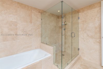 Aluguel de apartamento no 1 Hotel & Homes South Beach 1019