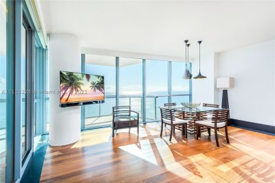 Aluguel de apartamento no Setai 2707