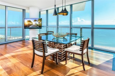 Aluguel de apartamento no Setai 2707