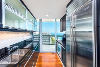 Aluguel de apartamento no Setai 2707