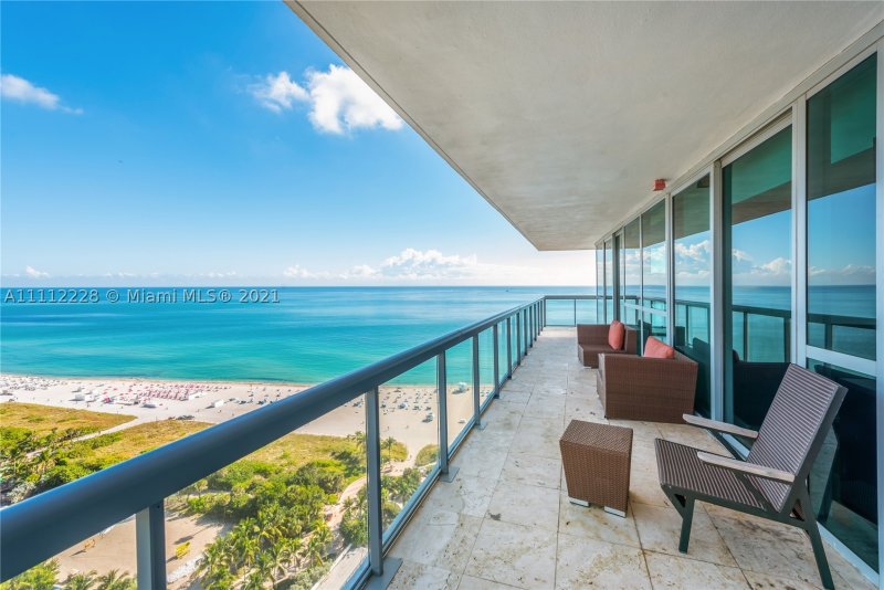 Apartment for rent at Setai 2707