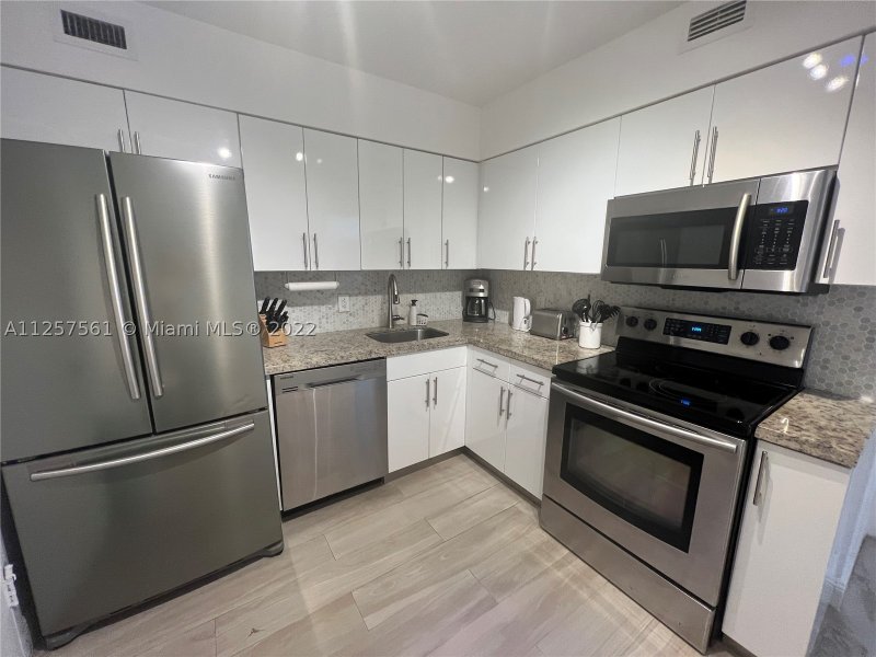 Apartment for rent at Seacoast 5151 725