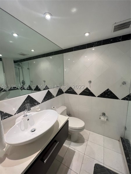 Apartment for rent at Seacoast 5151 725