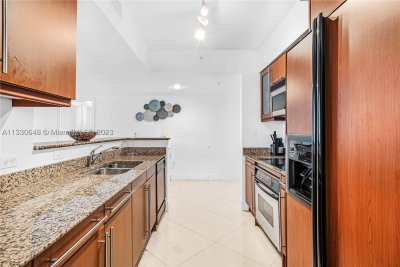 Aluguel de apartamento no 2080 Ocean Drive 1507