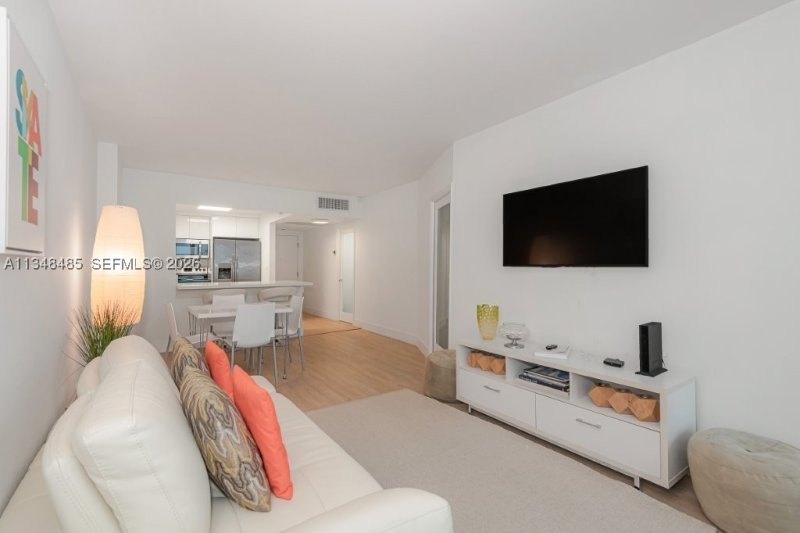 Property photo # 0