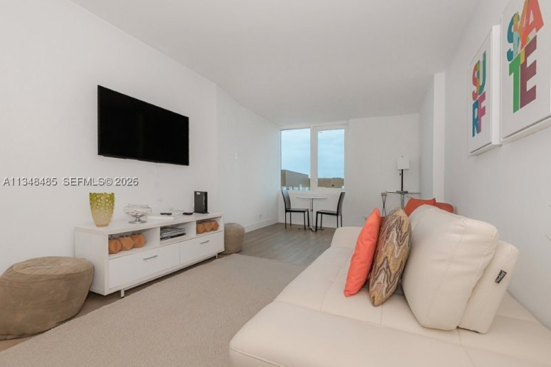 Property photo # 4