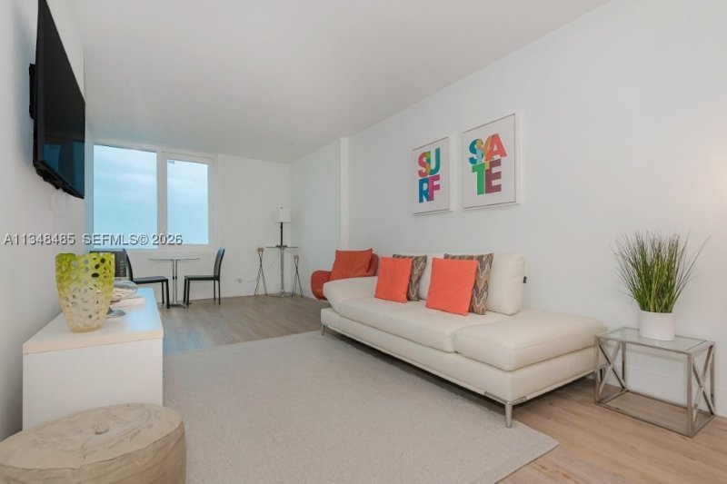 Property photo # 9