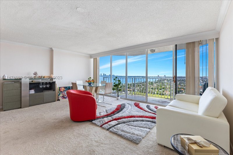 Comprar apartamento en Grandview Palace 2311