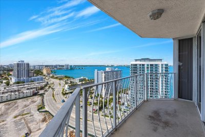 Comprar apartamento en Grandview Palace 2311