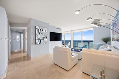 Alquiler de apartamento en Akoya 4106