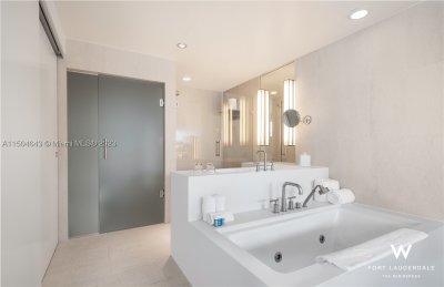 Comprar apartamento no W Residences Ft Lauderdale 1609