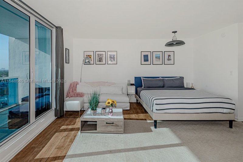 Alquiler de apartamento en Roney Palace 1230