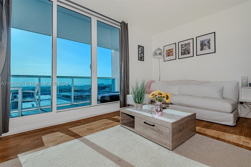 Alquiler de apartamento en Roney Palace 1230