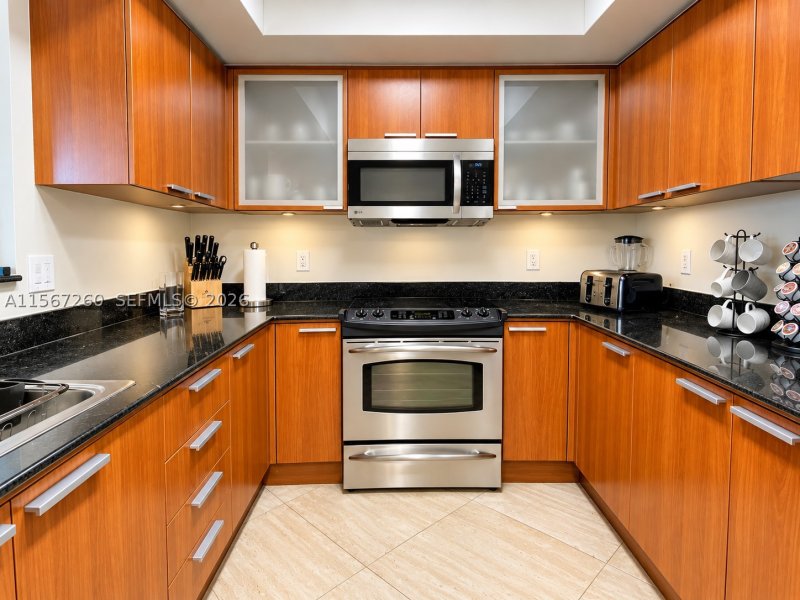 Property photo # 7