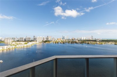 Comprar apartamento en Marina Palms Yacht Club L-PH-10