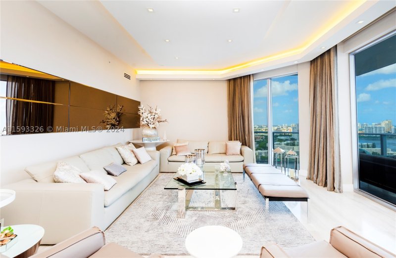 Comprar apartamento en Marina Palms Yacht Club L-PH-10