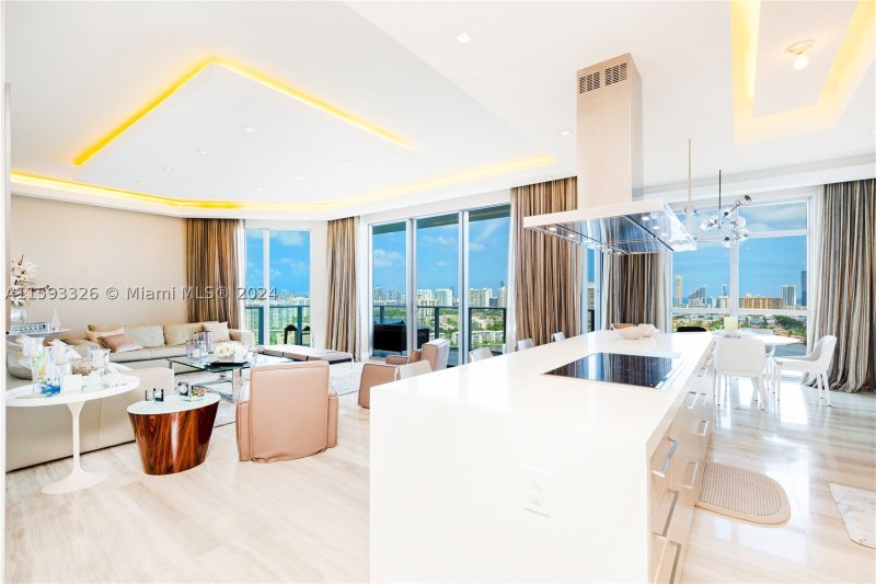 Comprar apartamento en Marina Palms Yacht Club L-PH-10
