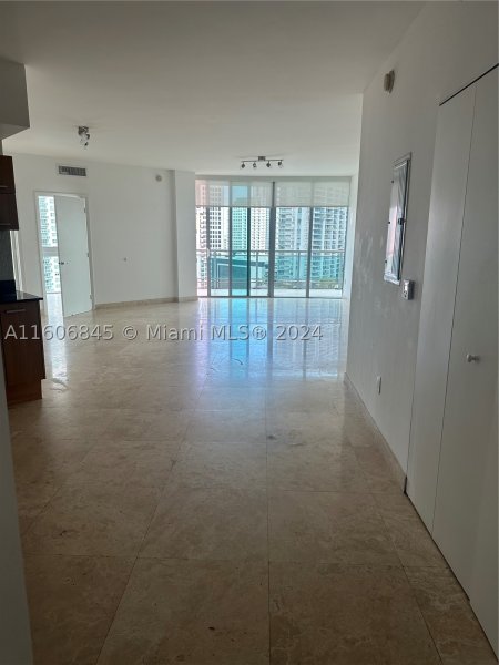Comprar apartamento en Wind by Neo 2302