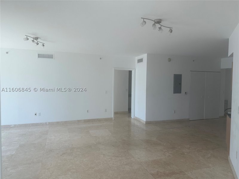 Comprar apartamento en Wind by Neo 2302