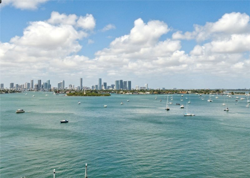 Condo for sale at Mirador 821