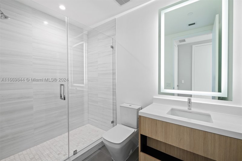 Condo for sale at Paramount Miami WorldCenter PH 5412