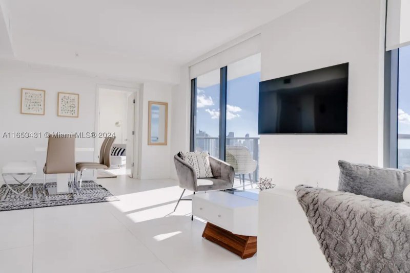 Alquiler de apartamento en Paraiso Bayviews 3709
