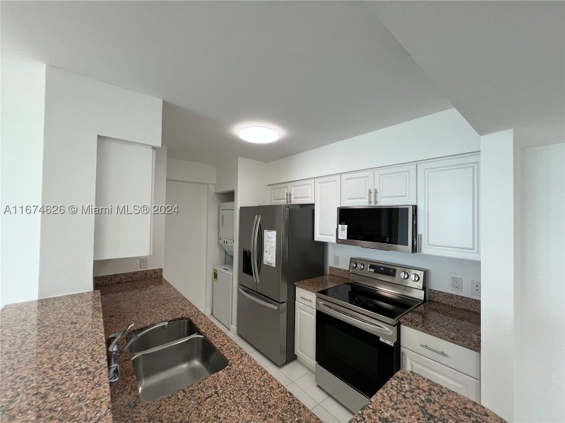 Condo for sale at Mark on Brickell 3205