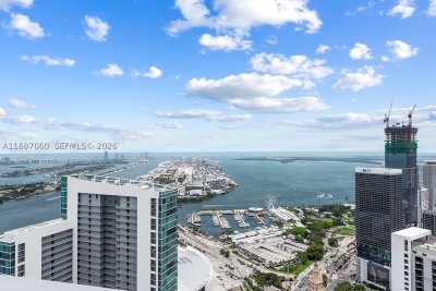 Comprar apartamento en Paramount Miami WorldCenter PH 5700