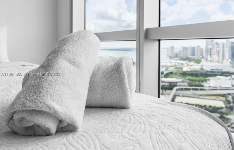 Aluguel de apartamento no Opera Tower 5014