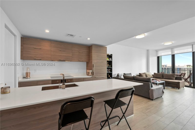 Comprar apartamento en Dua Miami - SLS Brickell Condo 3704