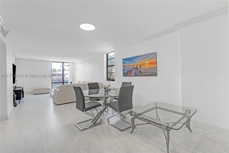 Condo for sale at Allington Towers 2F