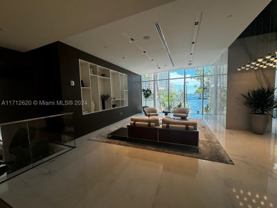 Comprar apartamento no Aston Martin Residences 1806