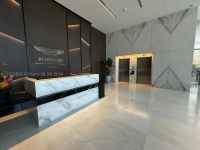 Comprar apartamento no Aston Martin Residences 1806