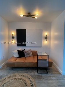 Comprar apartamento no Paraiso Bay Miami 3606