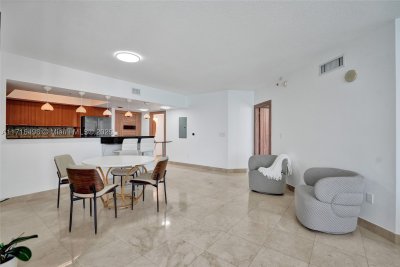 Alquiler de apartamento en La Perla 2405