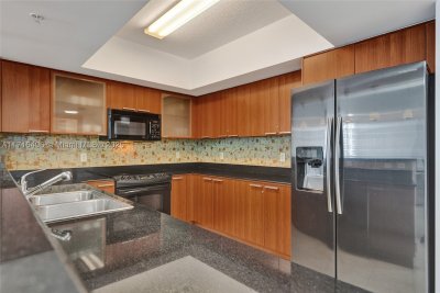 Alquiler de apartamento en La Perla 2405