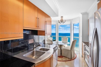 Comprar apartamento en Akoya 3801