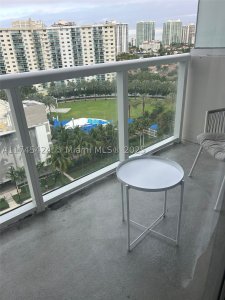 Comprar apartamento no Aventura Beach Club 1139
