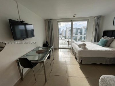 Comprar apartamento no Aventura Beach Club 1139