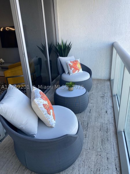 Condo for sale at Icon Brickell Viceroy 2603