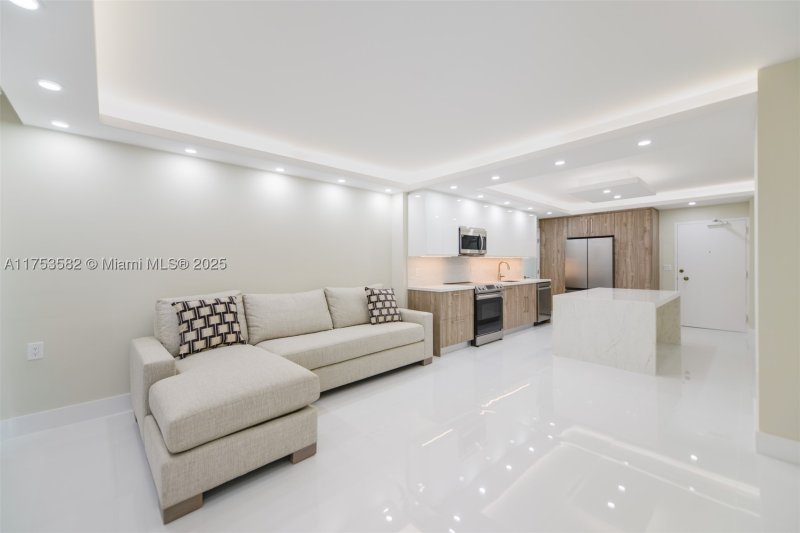 Condo for sale at The Hemispheres 20L