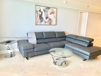 Aluguel de apartamento no Beach Club Two 1503