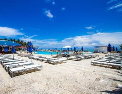 Comprar apartamento no Aventura Beach Club 1022