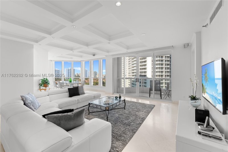 Comprar apartamento en Atlantic Two at The Point 1102