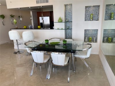 Comprar apartamento no La Perla 1607