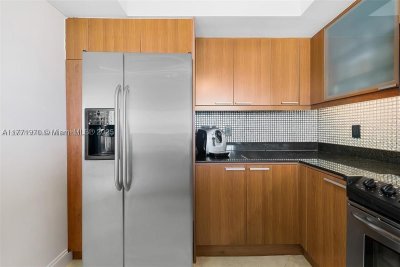 Comprar apartamento no La Perla 1607